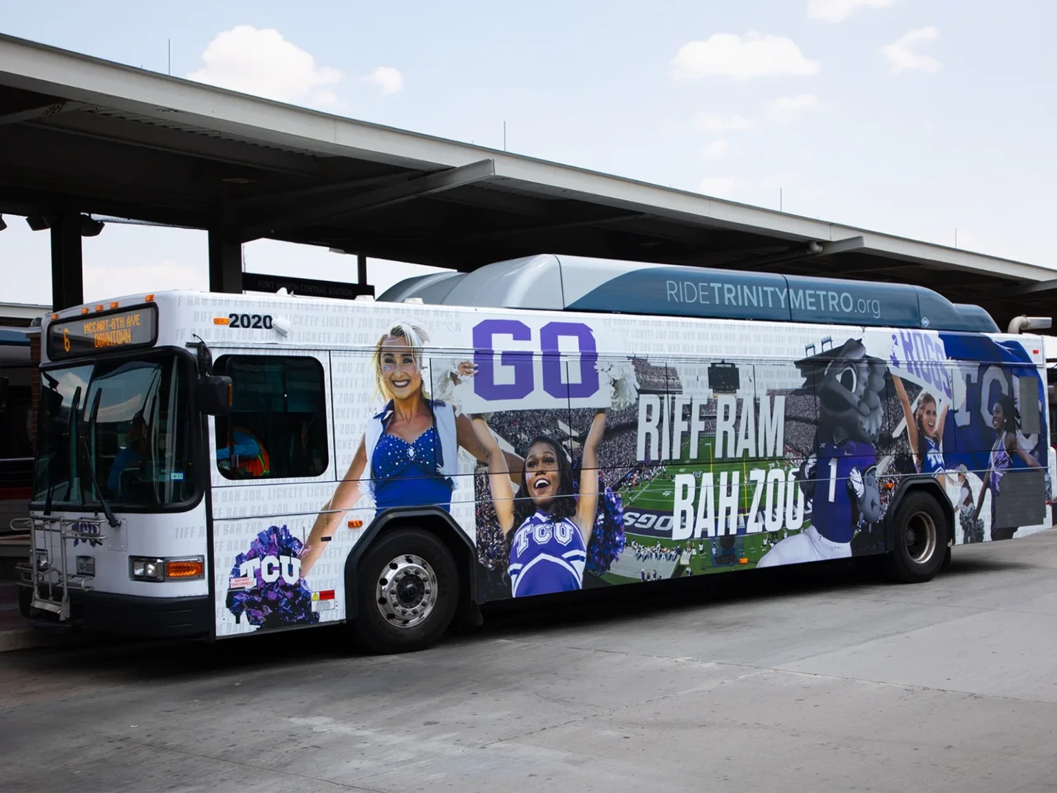 transit advertising