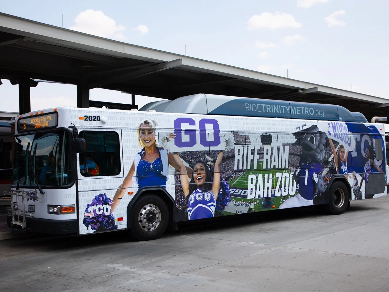 transit advertising